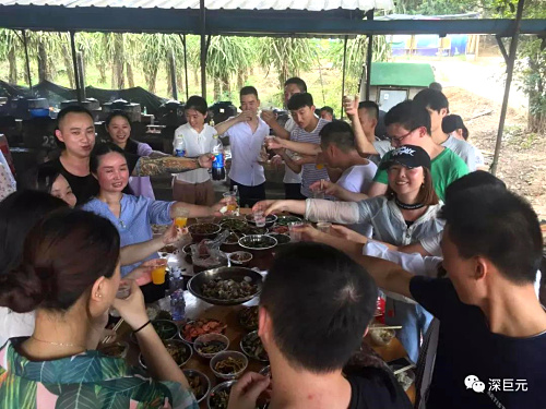 农家乐午餐.jpg