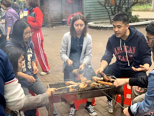 自助烧烤.jpg